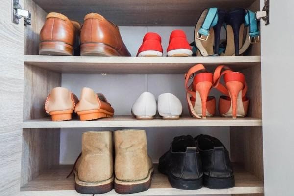 10 Tips Unik Menata Sepatu di Rumah Supaya Rapi